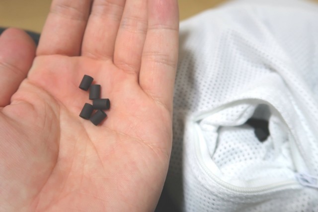 f:id:aohige0718:20200322111135j:plain 枕の高さ調整の仕方は非常に簡単