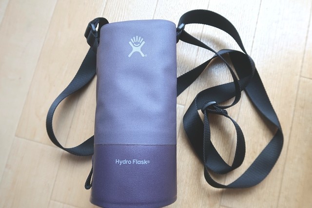 f:id:aohige0718:20201108155200j:plain お洒落でおすすめなショルダーカバー水筒入れとボトル相性