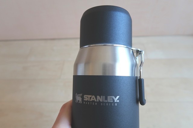 スタンレーの持ち手アップ