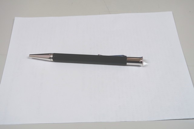 ファーバーカステルボールペンギロシェレビュー！替え芯、書き心地は