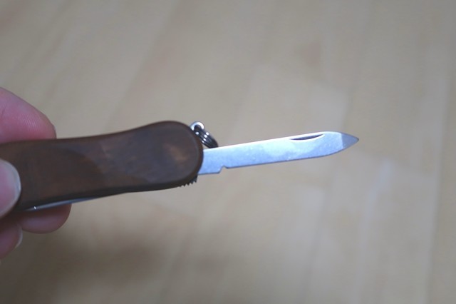 ビクトリノックスのナイフ(小刃)詳細