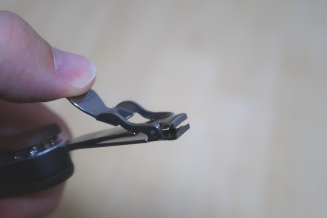 ビクトリノックスの爪切り刃の部分