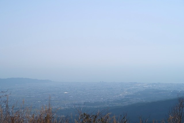 矢倉岳３６０度の展望で相模湾の景色