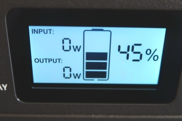 Jackeryポータブル電源1000の充電状況