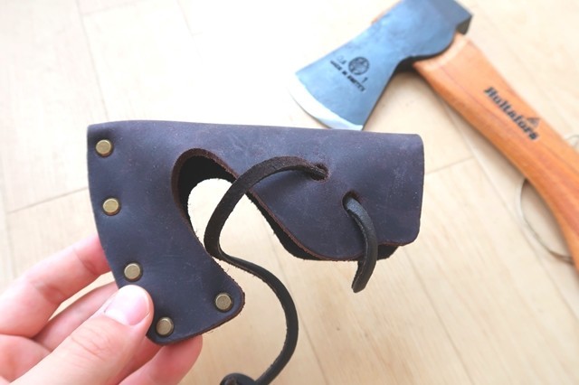 革製の斧カバー構汚い