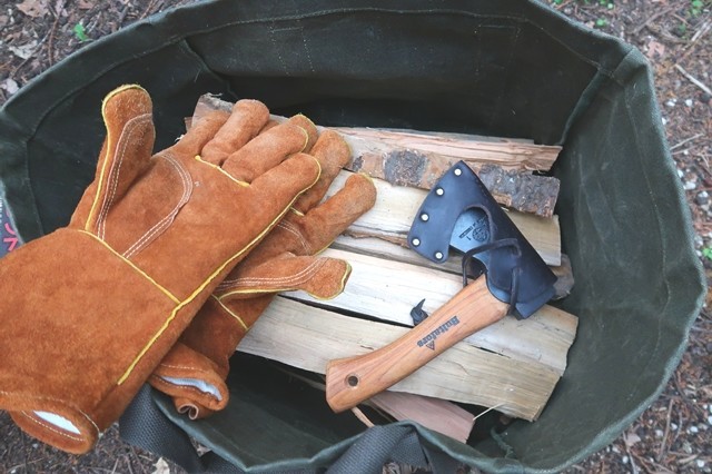 キャンプに手斧は必要