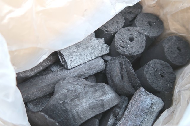 ハイブリッドの炭