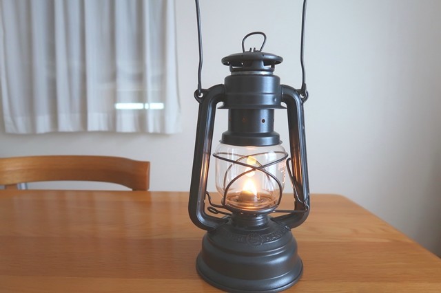 実際にフェアハンドベイビースペシャル276に火を灯しレビュー開始の様子