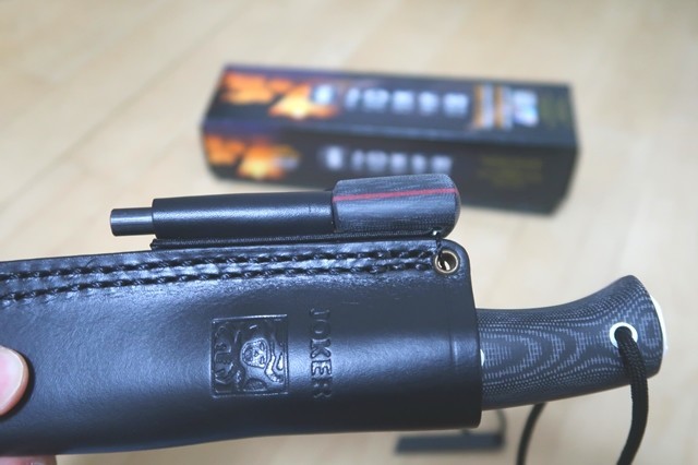 JOKERナイフのファイヤースターター(付属品)