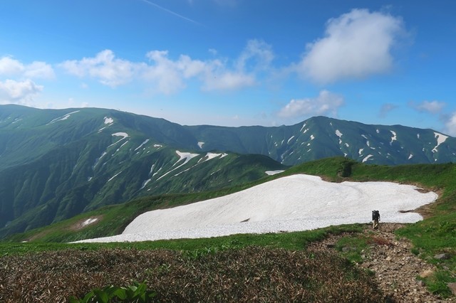 日本じゃない景色飯豊連峰