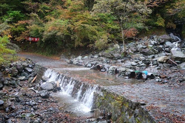 山伏登山中にあった沢