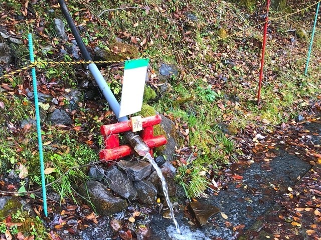 大谷崩れの水場