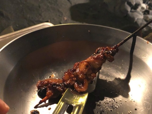 ウナギの肝をキャンプ飯で食べた様子