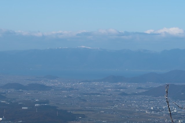 >雨乞岳から見る琵琶湖方面の景色