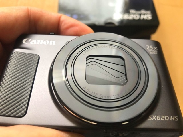 Canonデジタルカメラ PowerShot SX620HSレビュー！保護フィルム