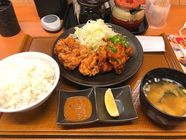 から好新作メニュー甘トロ合盛り定食