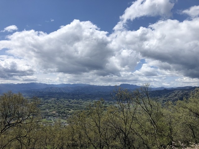 展望台からの奥武蔵の景色