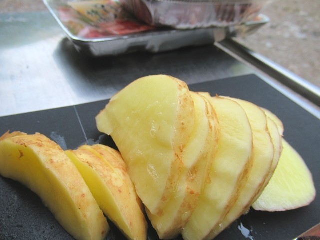 フルタングナイフの欠点は繊細に切れない