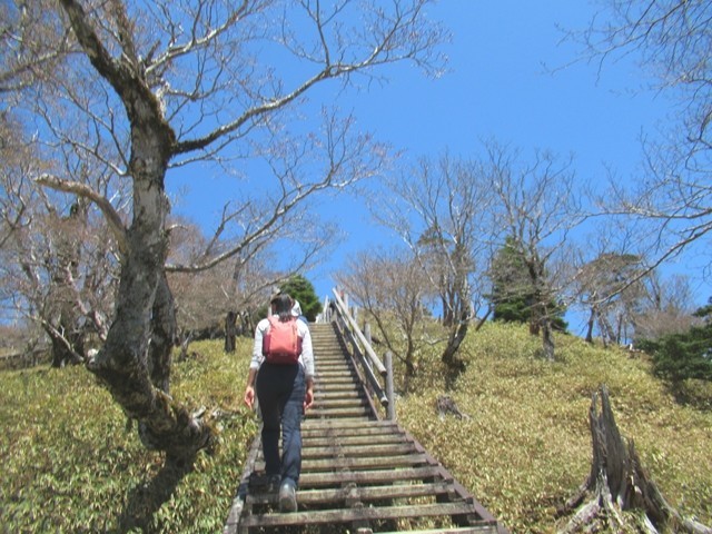 日出ヶ岳の登山者の服装と装備