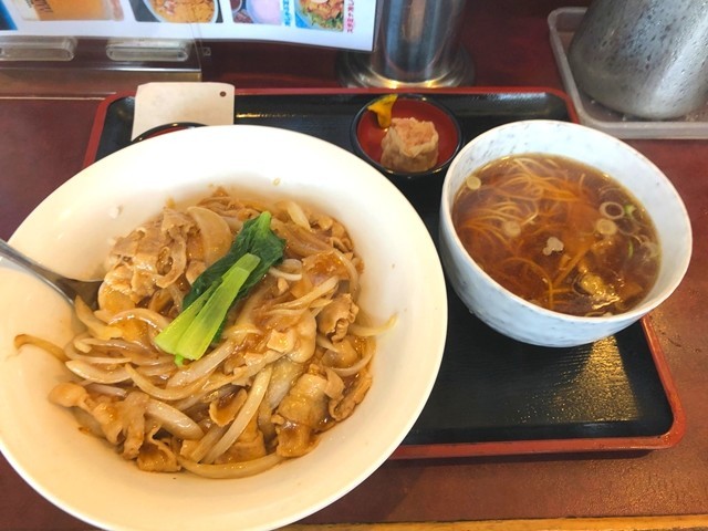 大龍飯店ランチ