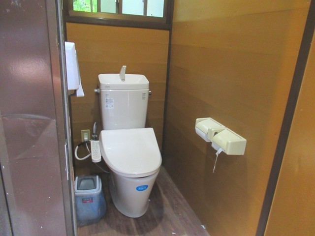 椿荘オートキャンプ場のトイレ