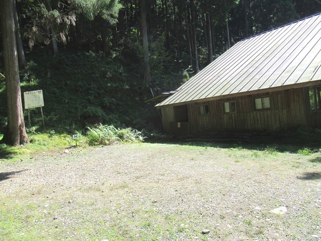 奥山温泉キャンプ場Hサイトの様子