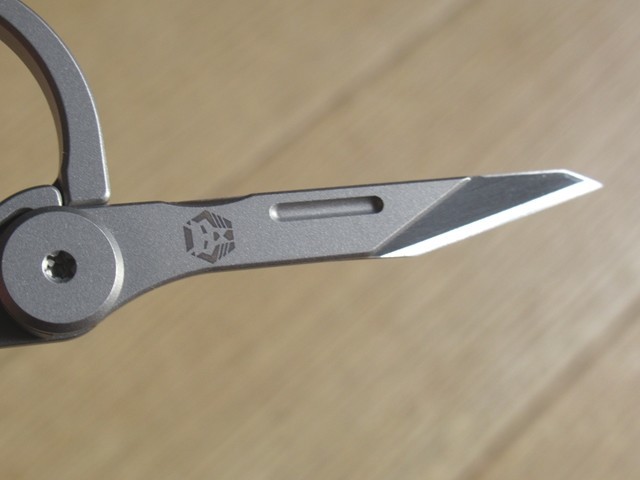 チタンナイフは1つ持っていると便利だと感じた