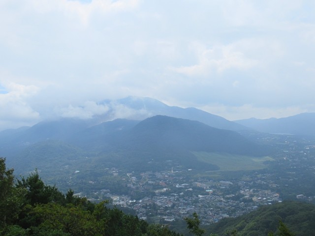 箱根最高峰の神山景色