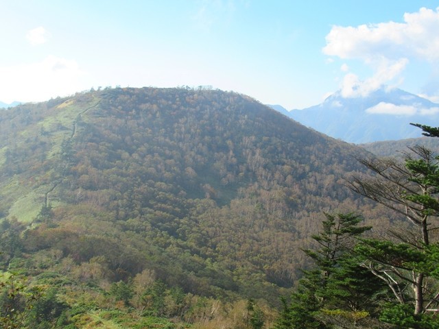 飯縄山方面から見る瑪瑙山