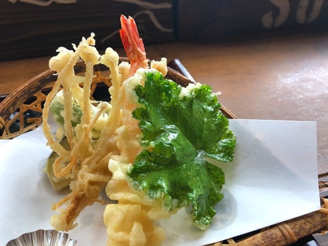 神告げ温泉戸隠湯行館天ぷら