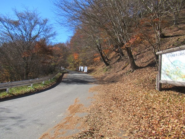 源氏山へ登るルート