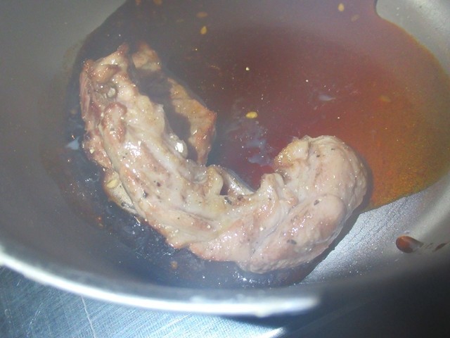 キャンプ飯を作っている様子