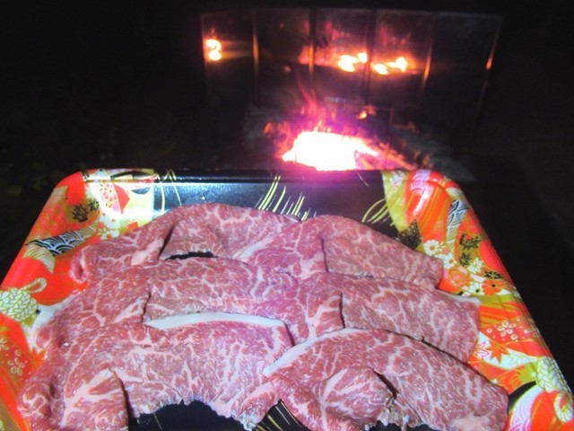 値引きされた牛肉でキャンプ飯