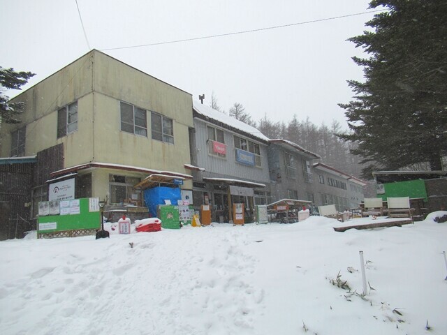 ヒュッテ入笠(マナスル山荘本館)