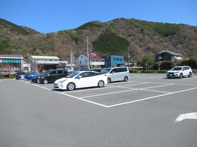 道の駅くるら戸田の駐車場全景