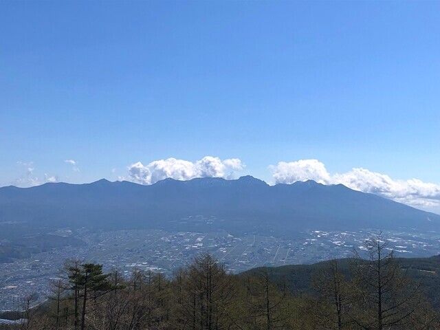 守屋山から見る八ヶ岳の景色