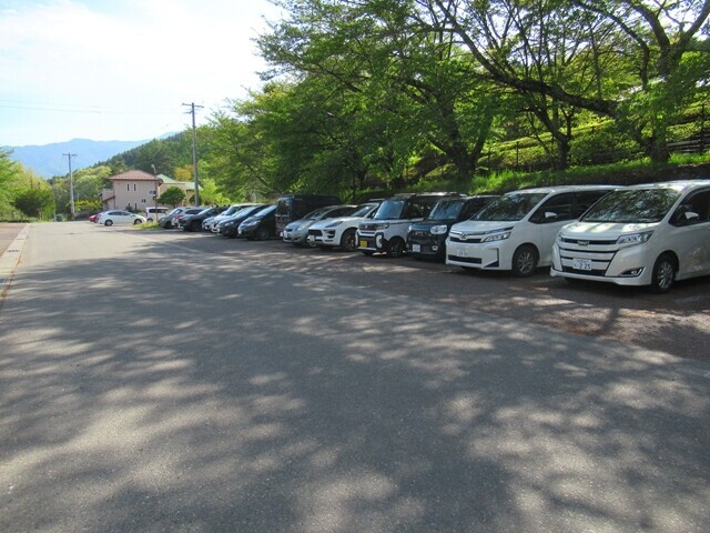 みはらしの湯駐車場