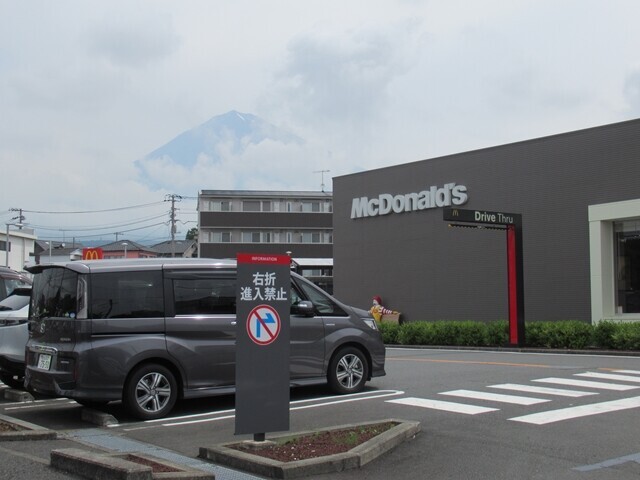 富士山一周ウルトラウォーキングのコースから見えた富士山の景色