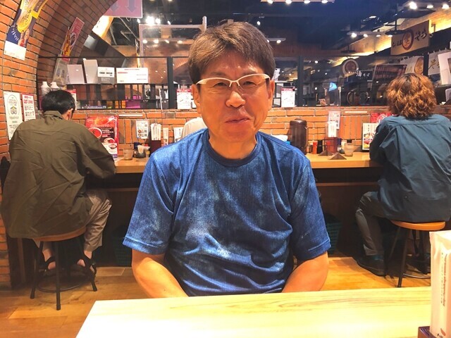 弟小屈ラーメン同行者