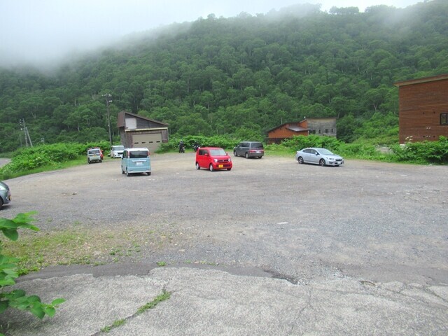 五色沼温泉ニセコ五色温泉旅館駐車場