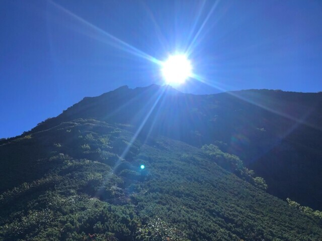 御小屋尾根の登山道様子