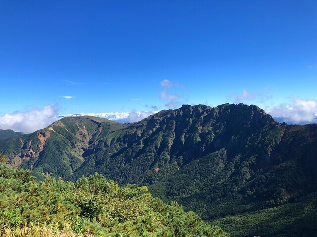 阿弥陀岳から横岳、硫黄岳景色