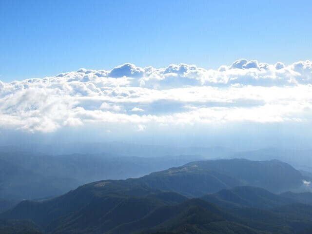 御嶽山から見た中央アルプス景色