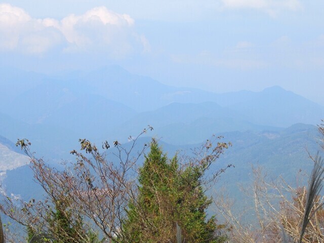 富士川流域の篠井山、思親山、白水山、毛無山