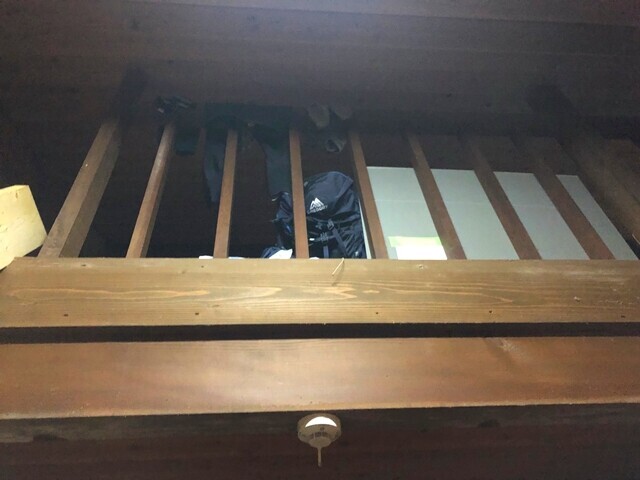 蛭ヶ岳山荘２階の部屋の様子