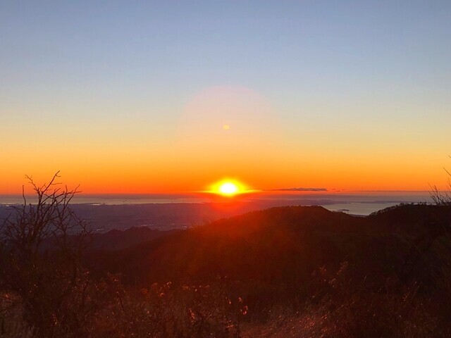 評判通りの蛭ヶ岳山荘の朝日