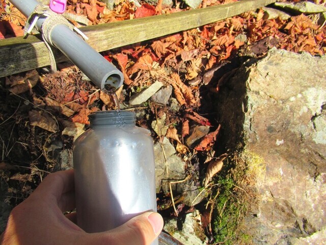 七ツ石小屋の水源