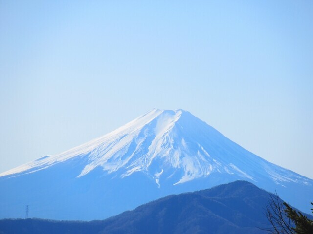 七ツ石山の山頂からの富士山の景色