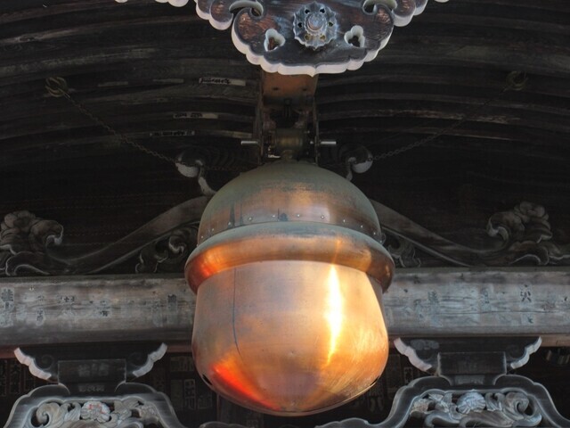 筑波山神社の大きな鈴