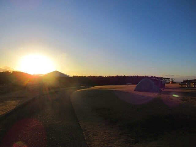 トウシキキャンプ場での夜明け